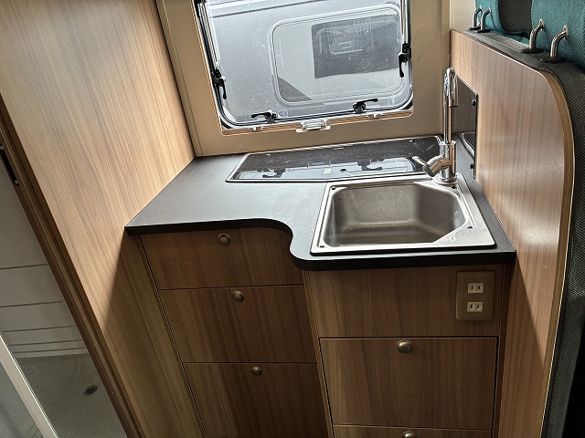 SUN LIVING S Series S 75SL 現代のモーターホームに必要なすべてが揃っています!の画像