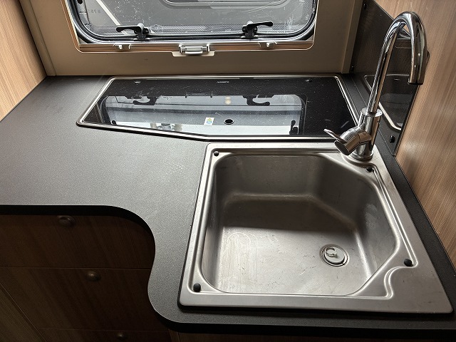 SUN LIVING S Series S 75SL 現代のモーターホームに必要なすべてが揃っています!の画像