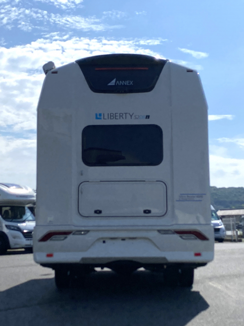 アネックス LIBERTY 52DB i_UltraPower6000 床暖搭載でユーザー様大満足キャブコン!の他画像3枚目