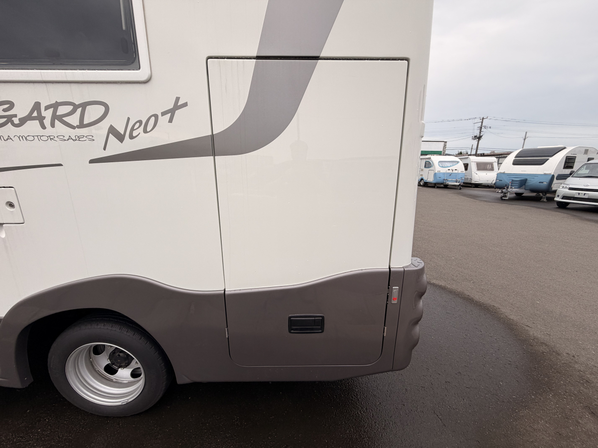 LTキャンパーズ レガード  ネオ+ プレミアム5  大人気キャブコン入庫致しました!の画像
