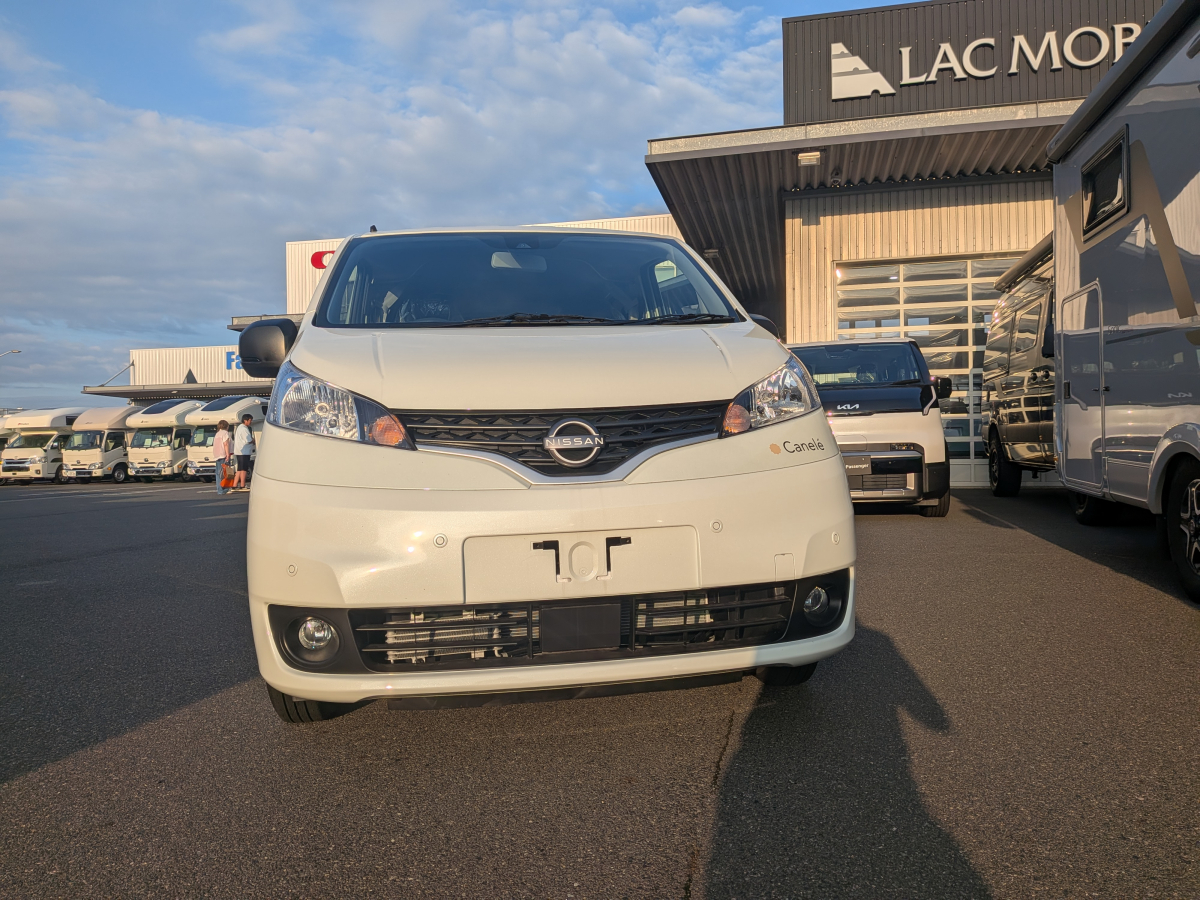 アネックス Canele CP+<br>シンプルなボディーだからこその便利さ。場所を選ばず駐車出来て、しっかり休むことも可能な車両