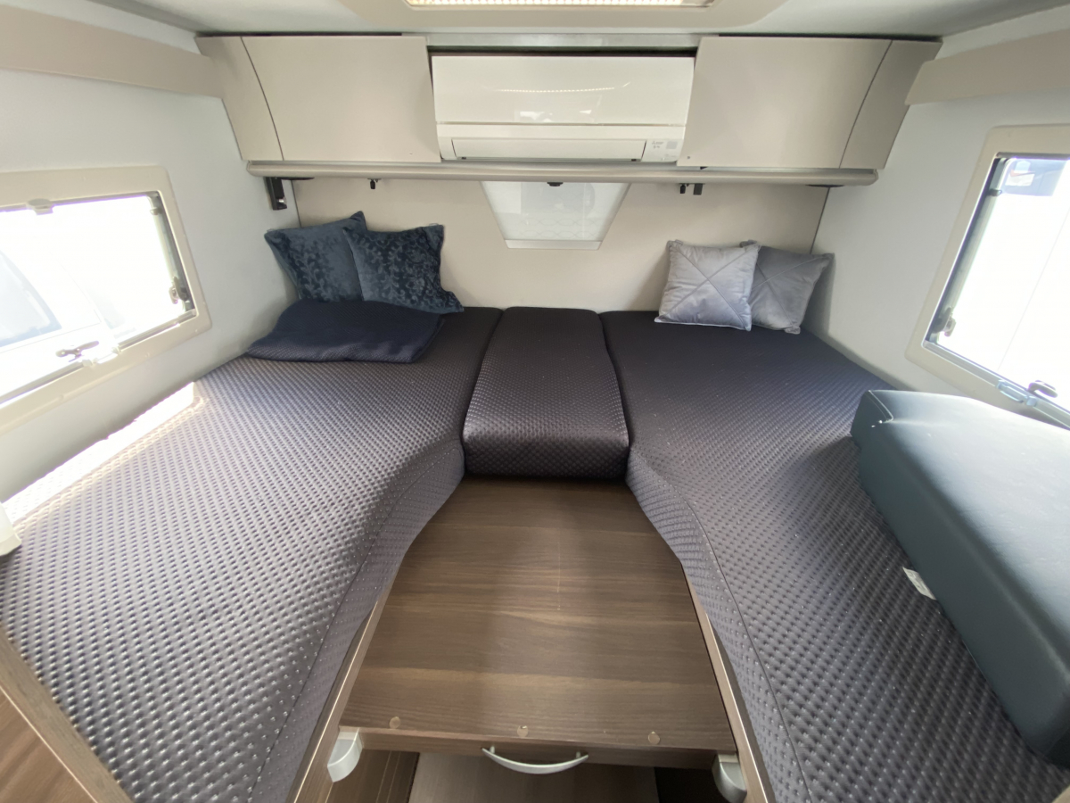 ADRIA SONIC SUPREME 700 SL 常にファーストクラスの旅を約束する、卓越したモーターホームシリーズの画像