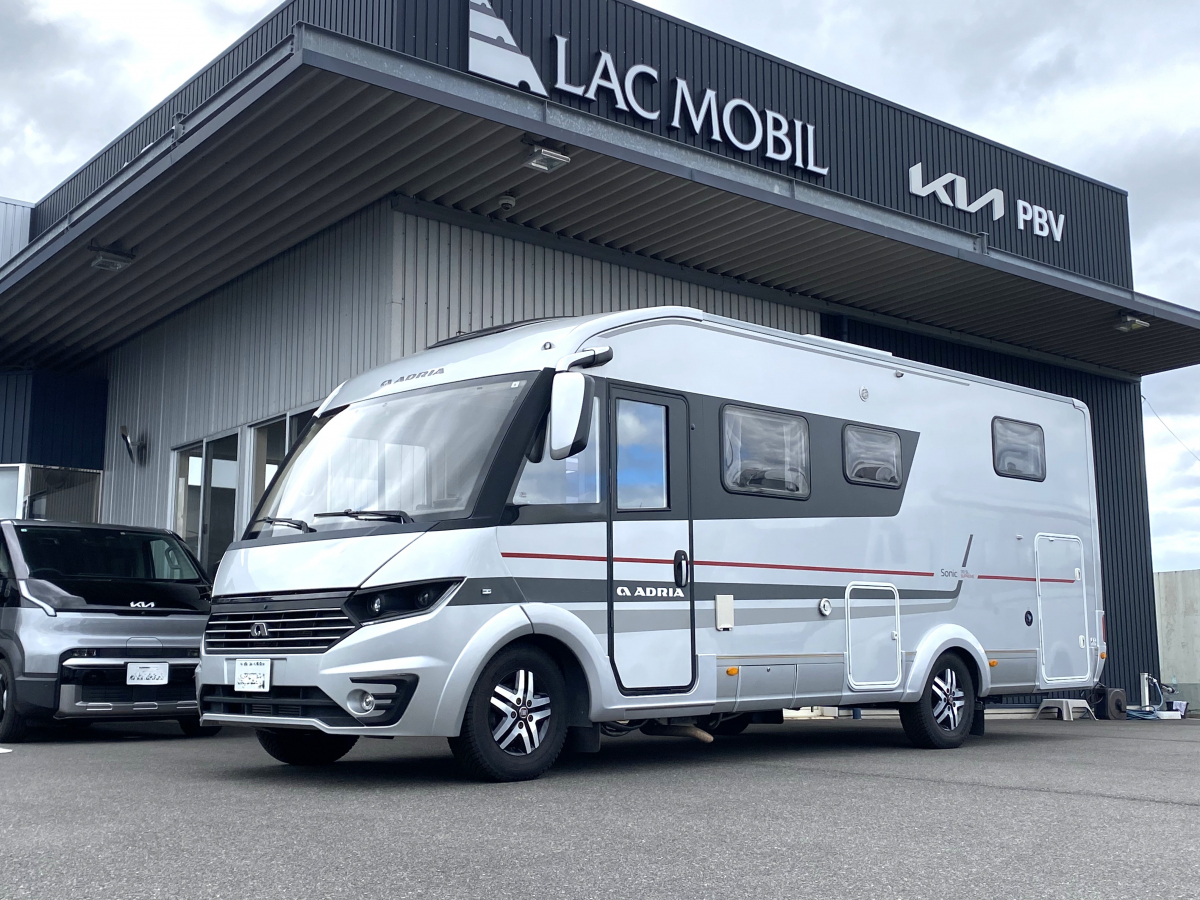 ADRIA SONIC SUPREME  走り出した瞬間、世界が広がる。圧倒的な視界と暮らす、モーター別荘、SONIC  SUPREME 710 SL。の画像