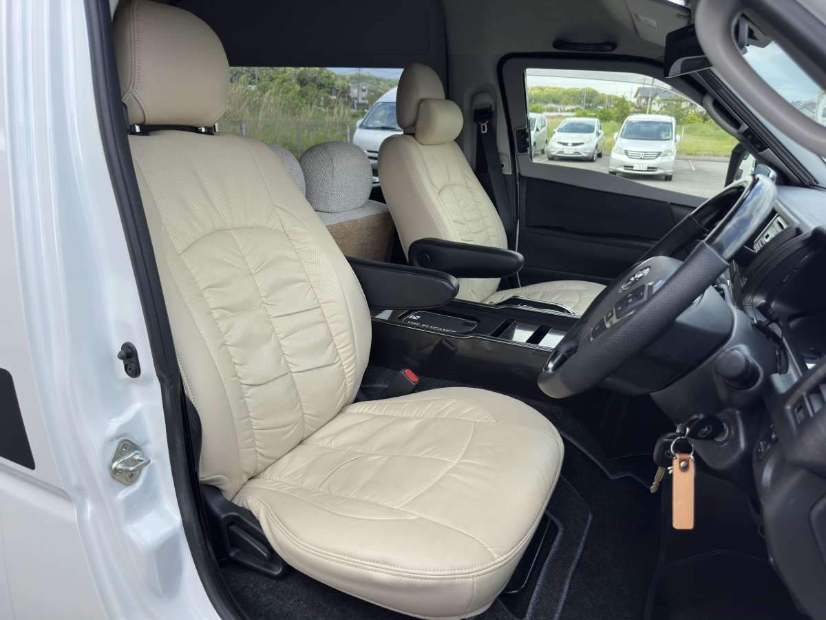 D.V.D ダーウィン Q3 当社ユーザー様買取車両!ワンオーナー!!の画像