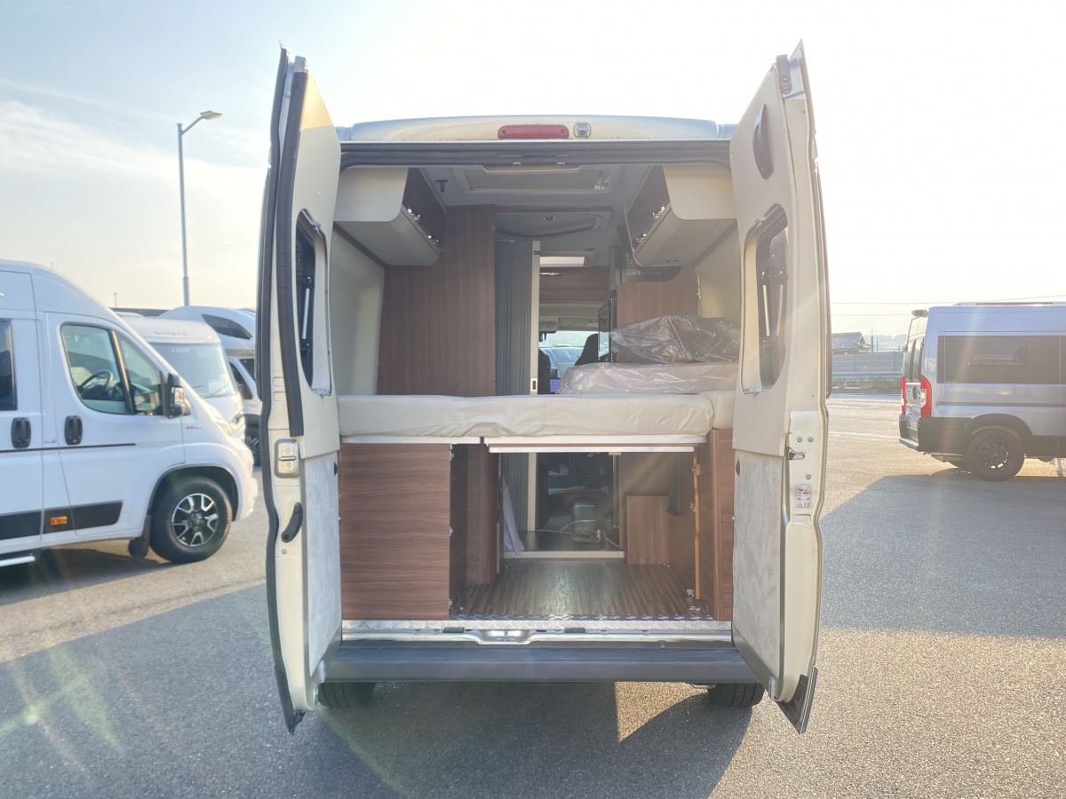 ADRIA TWIN 600 SPT FAMILY バスルームさえも、広さに変える。賢いデザインが生んだ大空間。の画像