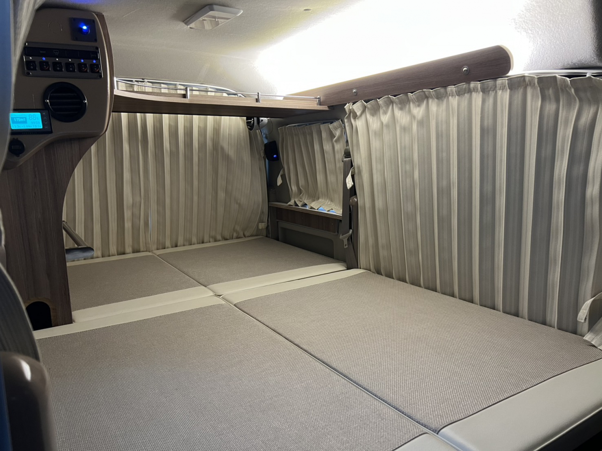 カスタムセレクト青森 エブリイ ロードセレクトコンパクトE特別仕様車　カジュアルギアエアロ・クーラー搭載モデル　青森店展示車の画像