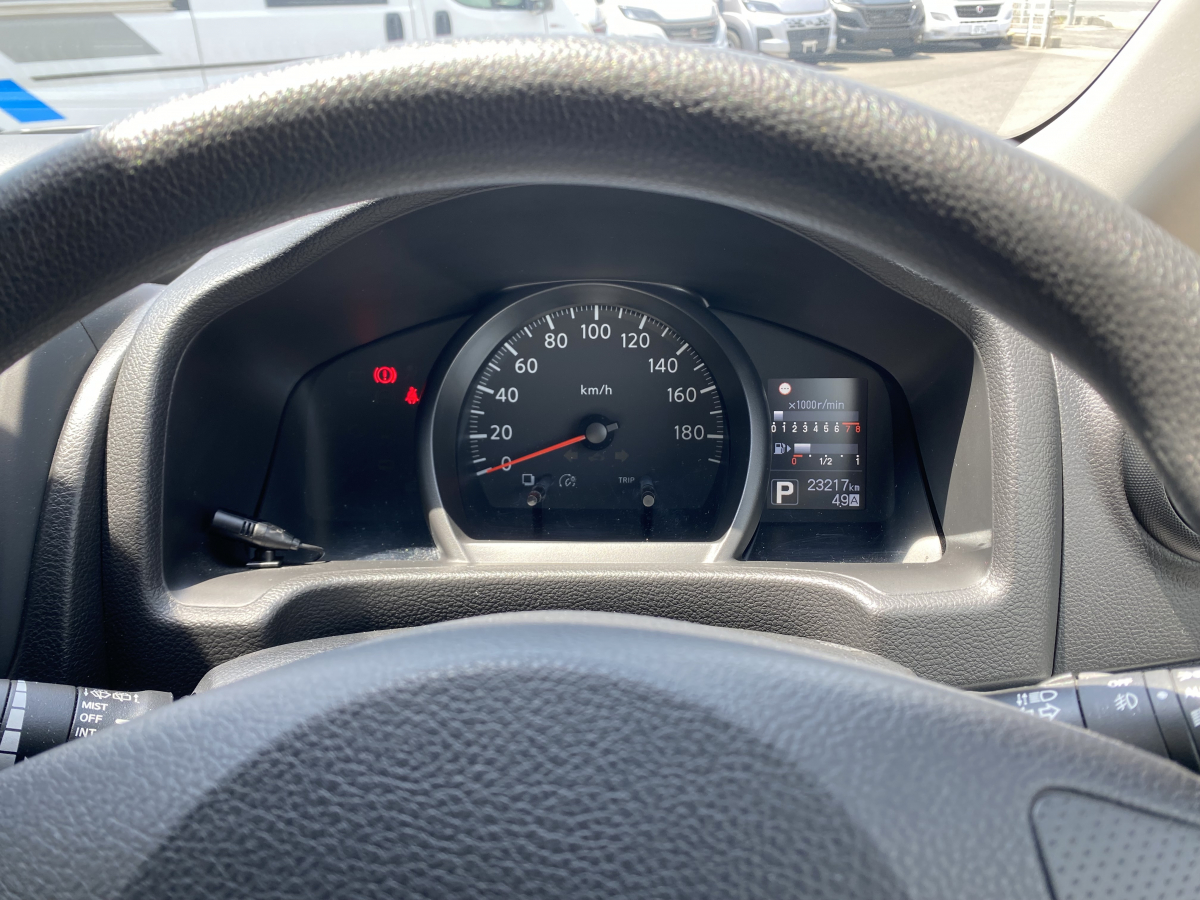 アネックス UTONE200  街乗りから本格車中泊まで。NV200ベースの機動力を活かしたスモールキャンパー。の画像