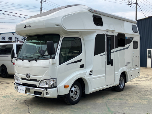 アネックス リバティ 52DBi  Extra Power 2400 (TP0038) リバティスタイルとも言うべくシェルのフォルムが52シリーズの大きな特長です。