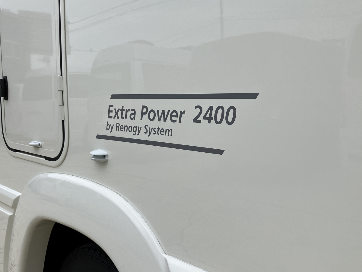 アネックス リバティ 52DBi  Extra Power 2400 (TP0038) リバティスタイルとも言うべくシェルのフォルムが52シリーズの大きな特長です。の画像