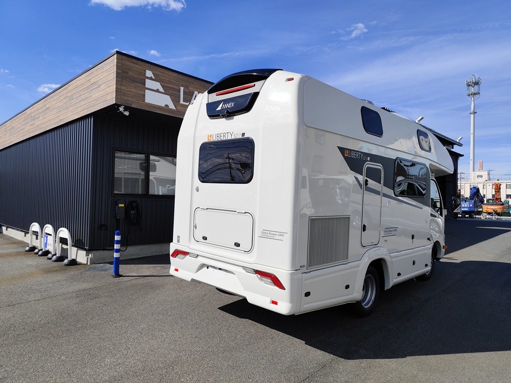 アネックス LIBERTY 52SP i_ExtraPower2400 広いベッドで快適に　リバティ52SPi!の画像