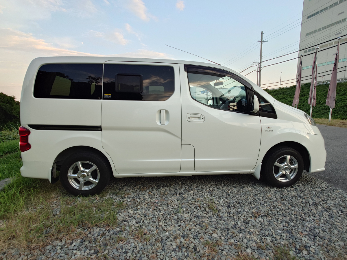 アネックス Family Wagon SS 平成27年式　ファミリーワゴンSS　プレミアムGXベース　車検整備付の画像