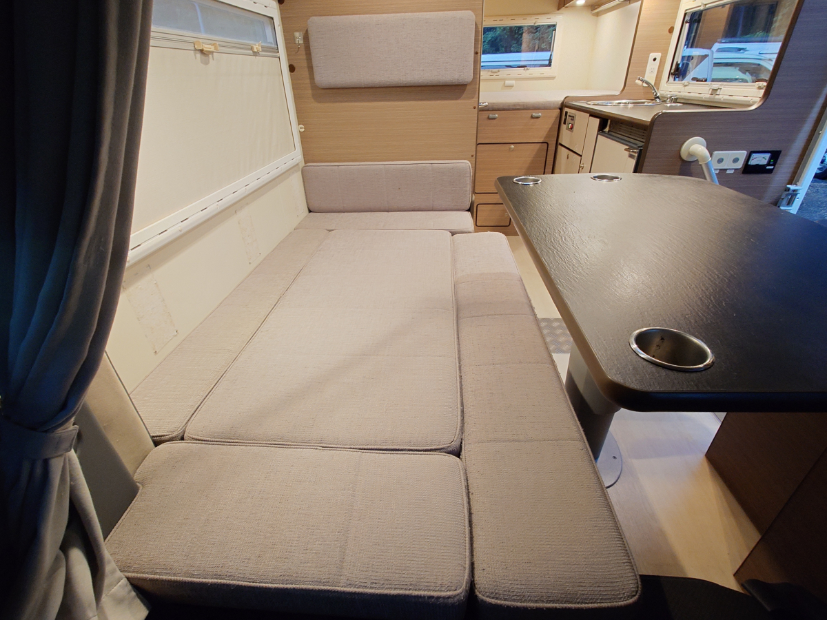 アネックス LIBERTY NS-S 平成25年式　ANNEX名車「リバティNS-S 4WD」ハイエースベースのスタイリッシュキャブコンの画像