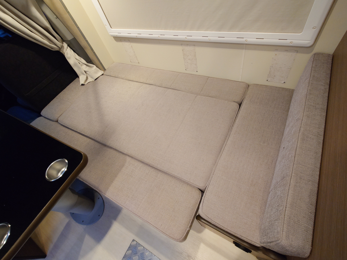 アネックス LIBERTY NS-S 平成25年式　ANNEX名車「リバティNS-S 4WD」ハイエースベースのスタイリッシュキャブコンの画像