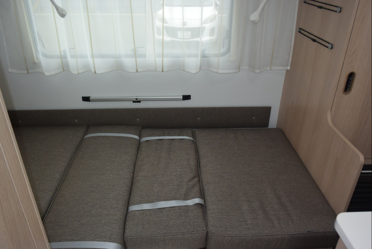 ADRIA AVIVA 400 PS 初心者の方にも大人気!牽引免許不要キャンピングトレーラーの画像