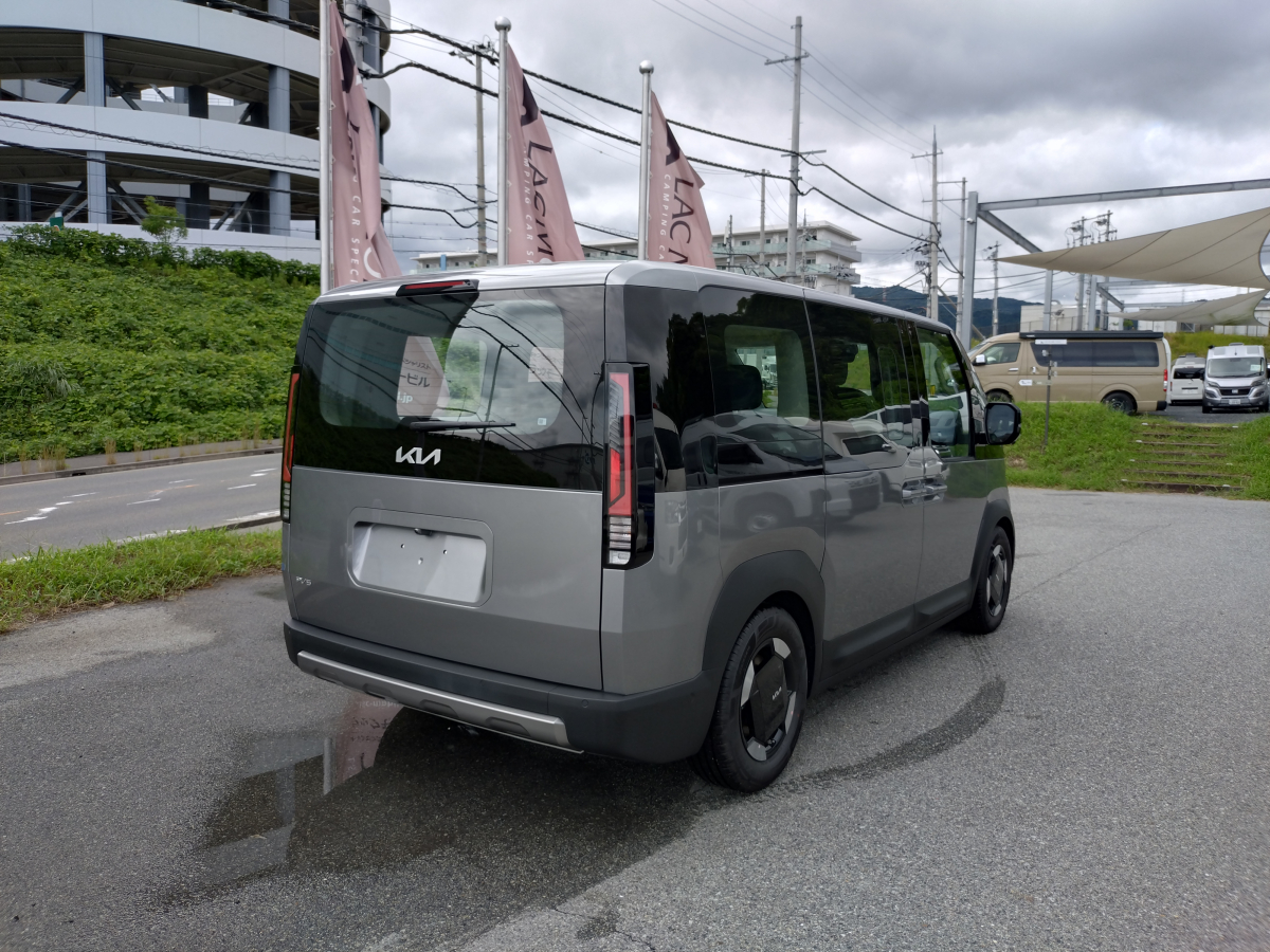 PV5 P パッセンジャー プラス 家族旅行やアウトドア、通学送迎や日常の移動まで、すべての移動に必要な空間・快適性・安全性を兼ね備えています。の画像