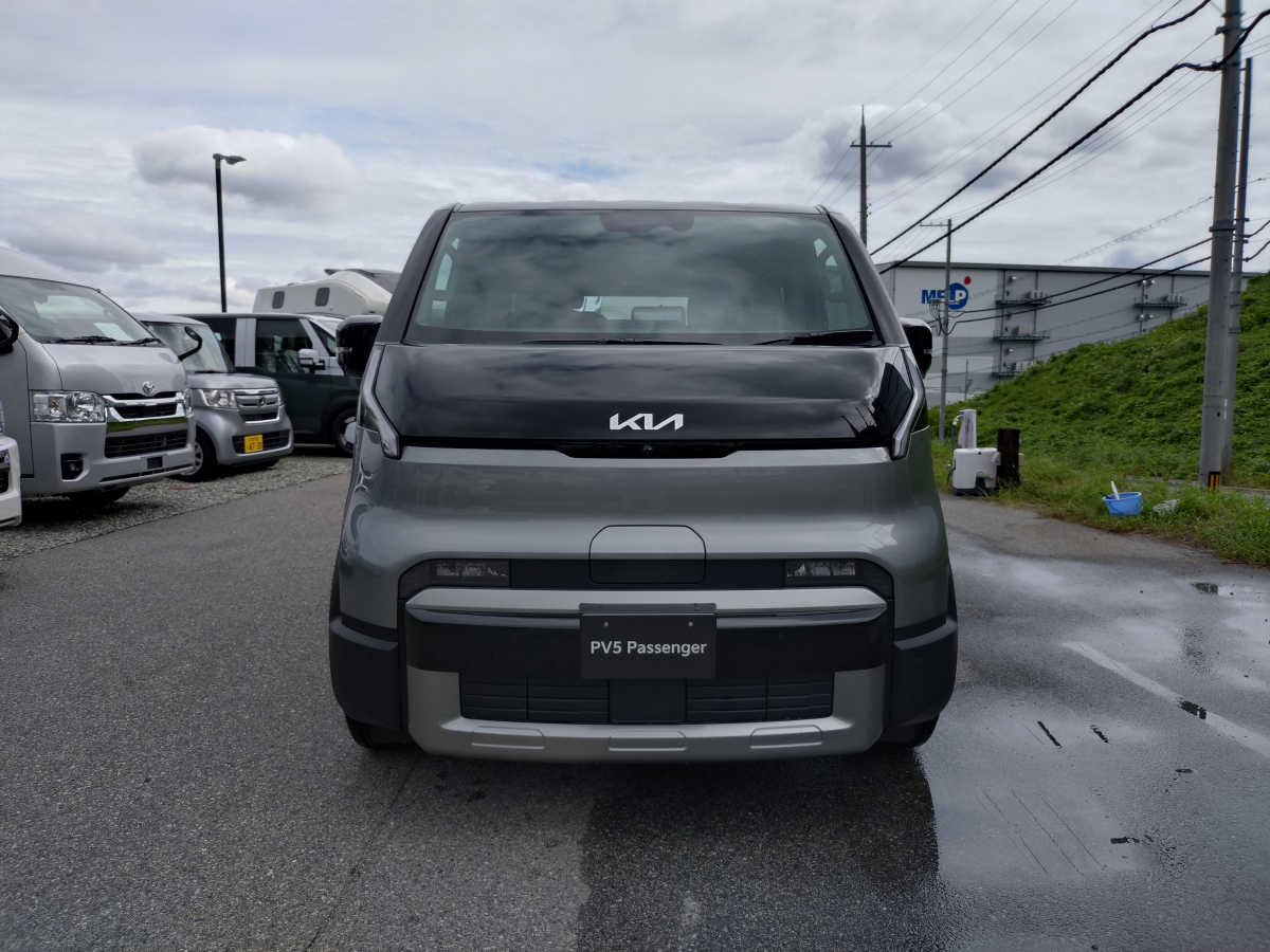 PV5 P パッセンジャー プラス 家族旅行やアウトドア、通学送迎や日常の移動まで、すべての移動に必要な空間・快適性・安全性を兼ね備えています。の画像