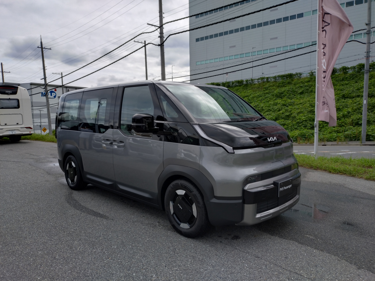 PV5 P パッセンジャー プラス 家族旅行やアウトドア、通学送迎や日常の移動まで、すべての移動に必要な空間・快適性・安全性を兼ね備えています。の画像