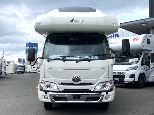アネックス LIBERTY 52DB i_UltraPower4800_ブラックライン マットブラックの静寂。上質で洗練されたシックな空間が、あなたの旅路を特別な時間に変える!の他画像1枚目