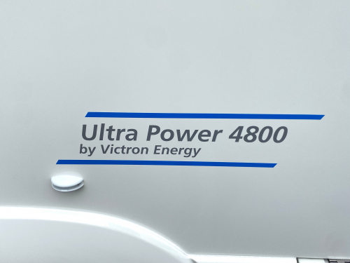 アネックス LIBERTY 52DB i_UltraPower4800_ブラックライン マットブラックの静寂。上質で洗練されたシックな空間が、あなたの旅路を特別な時間に変える!の他画像6枚目