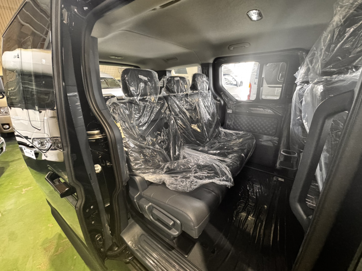 PV5 P パッセンジャー プラス 全体的な設計の利点を生かしてパッケージングを最適化したEV車。大人5人がくつろげる、ゆとりある室内空間の画像