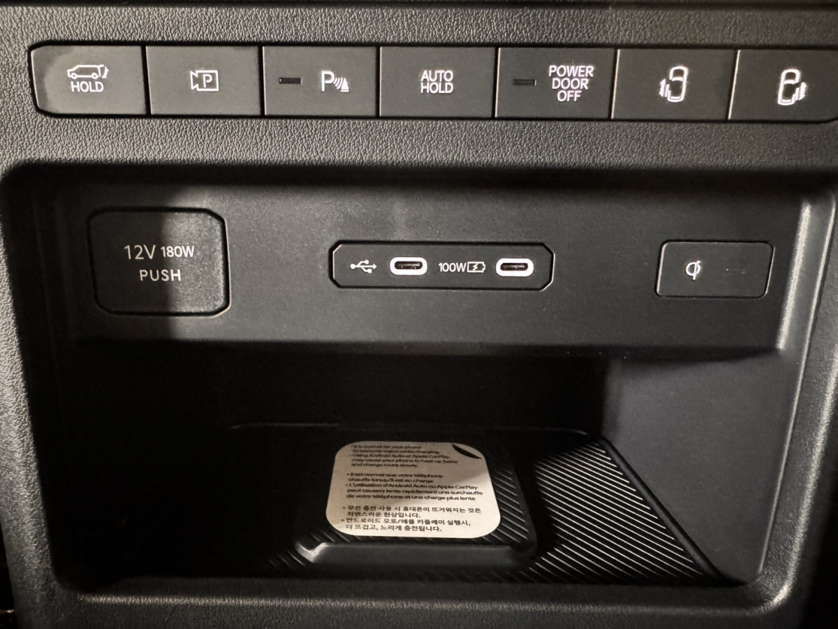 PV5 P パッセンジャー プラス 全体的な設計の利点を生かしてパッケージングを最適化したEV車。大人5人がくつろげる、ゆとりある室内空間の画像
