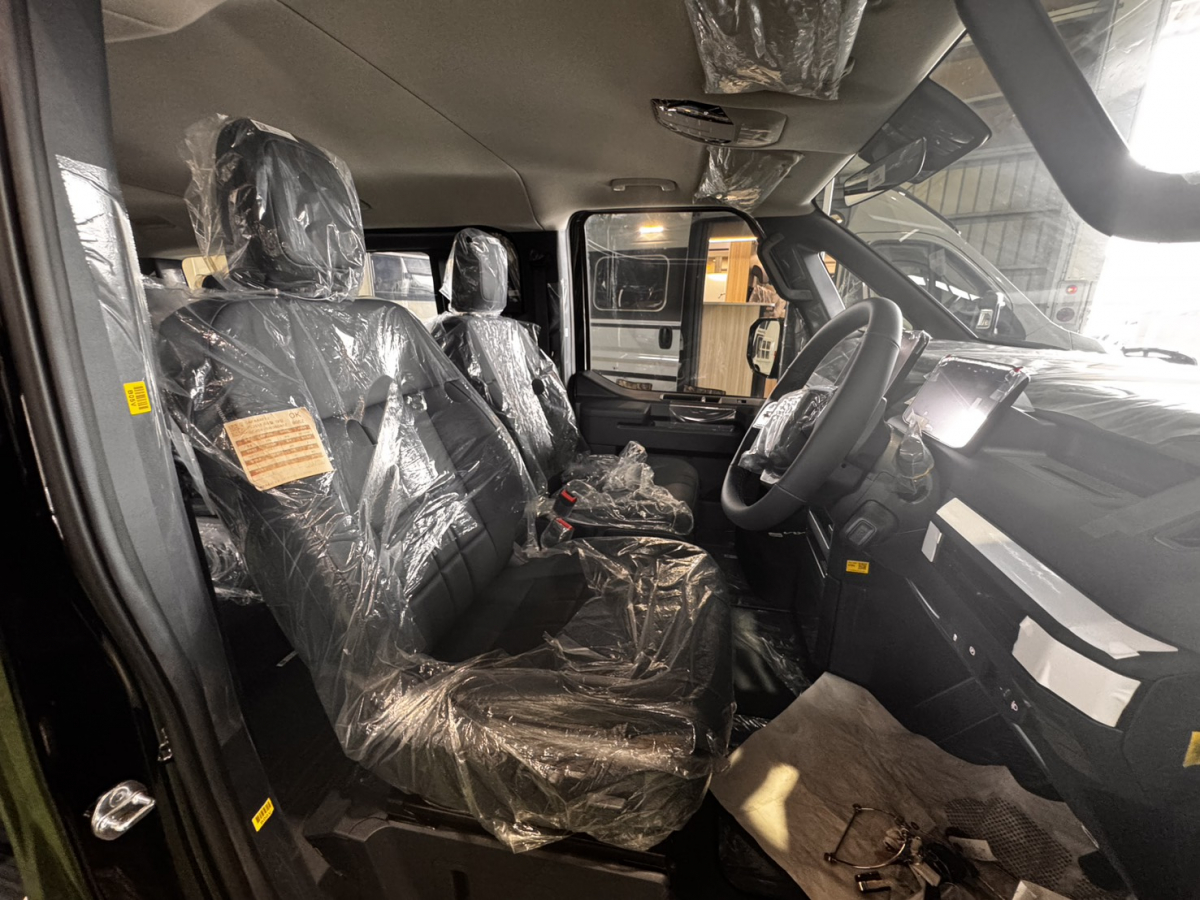 PV5 P パッセンジャー プラス 全体的な設計の利点を生かしてパッケージングを最適化したEV車。大人5人がくつろげる、ゆとりある室内空間の画像