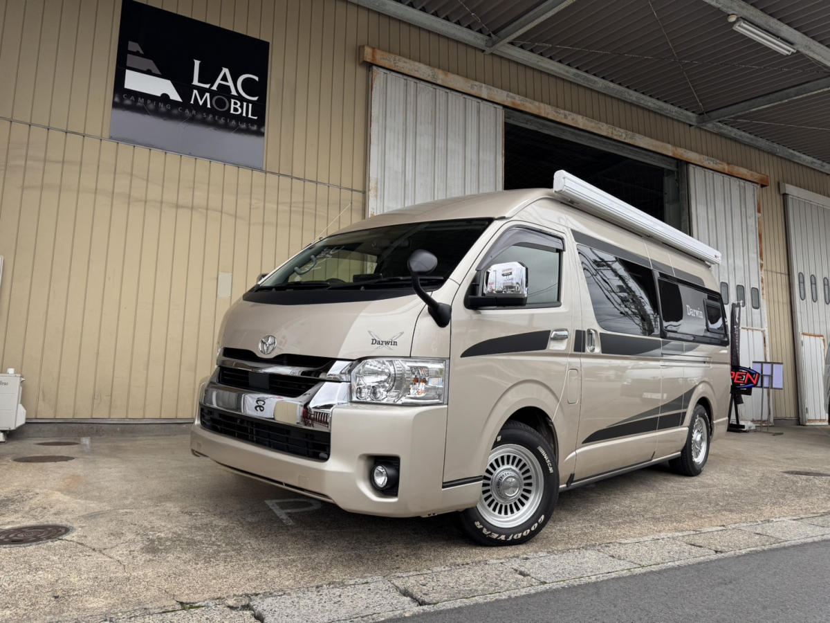 D.V.D ダーウィン Q3 スーパーロングベースの解放的でゆとりある居住空間が特徴♪の画像