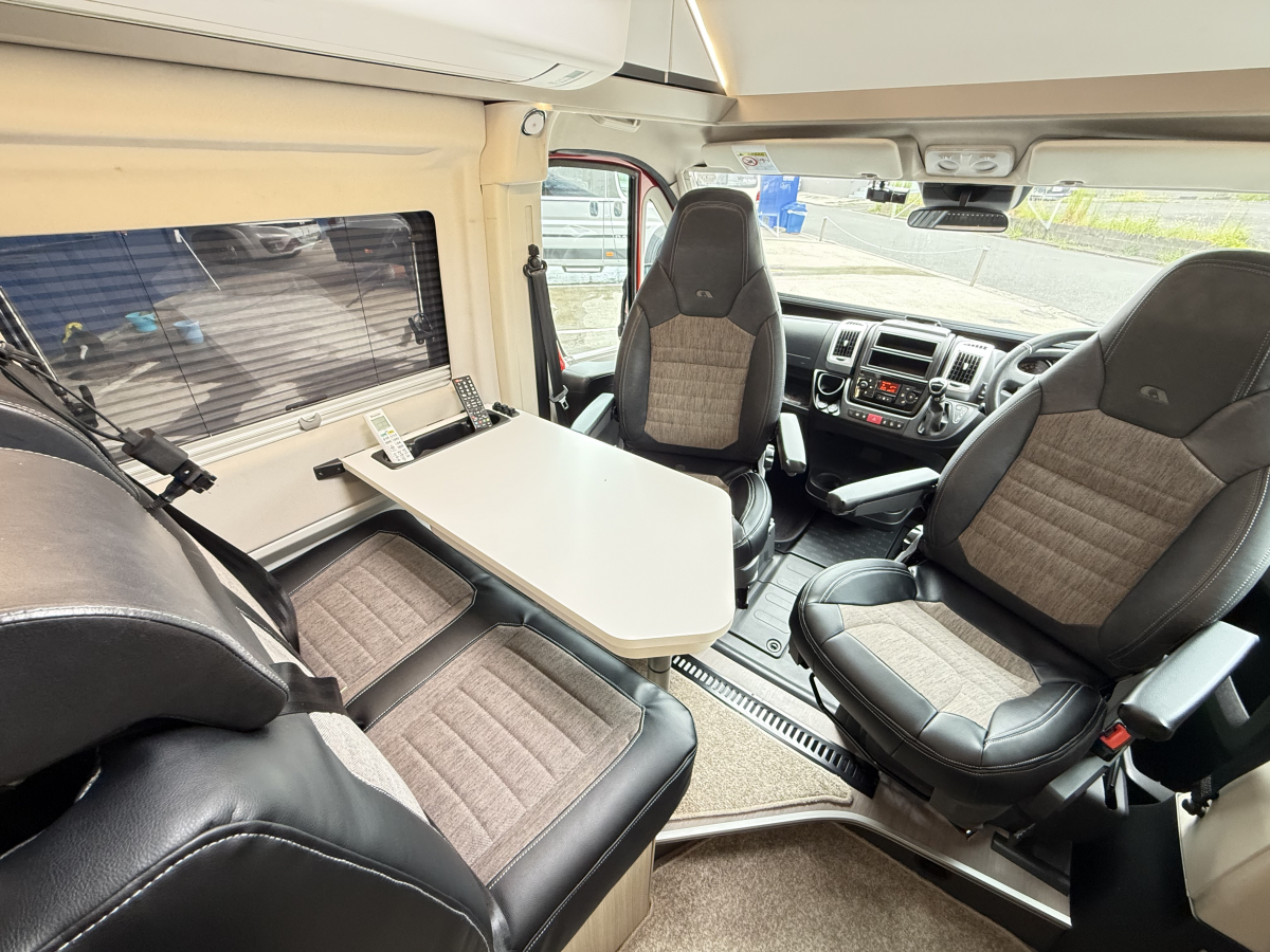 ADRIA TWIN PLUS 540 SP 希少なボディカラー「レッド」機動性に長けたTWIN PLUS 540 SPの画像