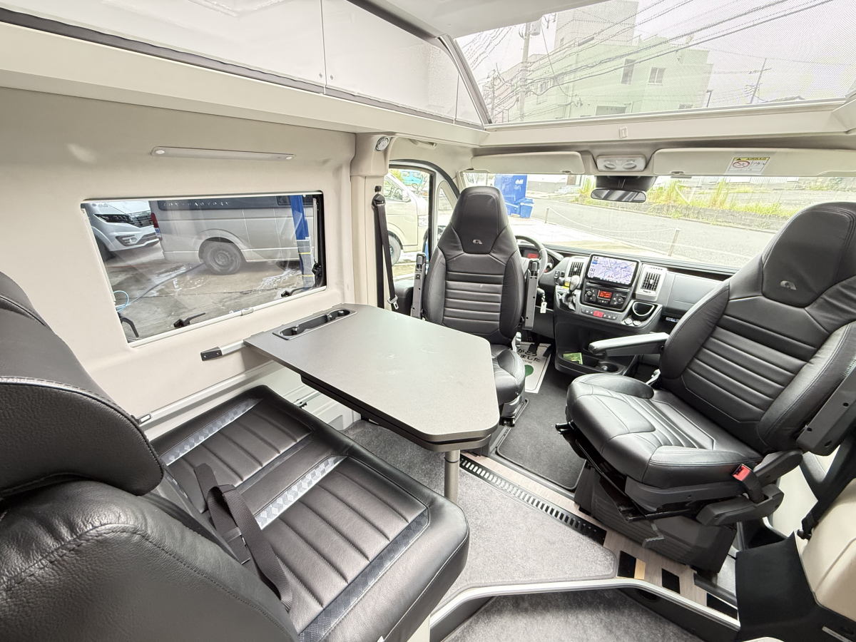 ADRIA TWIN SUPREME 640 SLB 充実オプション装備!の画像