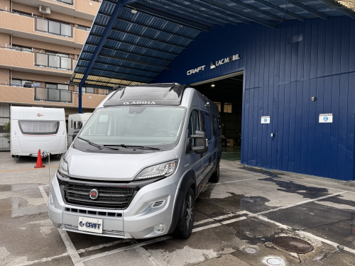 ADRIA TWIN SUPREME 640 SLB 充実オプション装備!