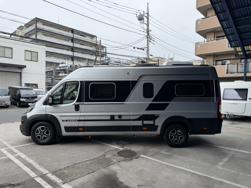 ADRIA TWIN SUPREME 640 SLB 優雅なふたり旅を演出してくれますの他画像1枚目
