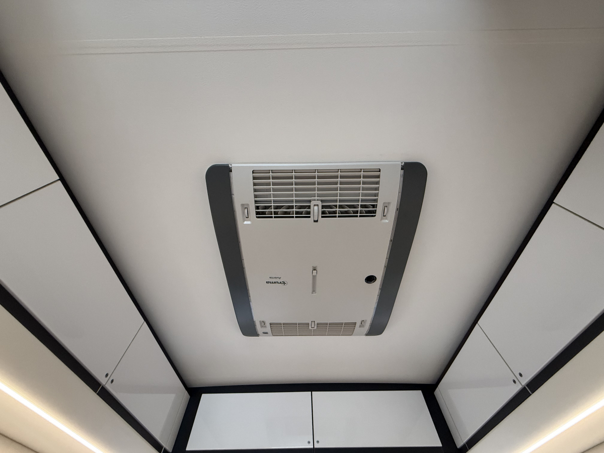 ADRIA TWIN SUPREME 640 SLB 優雅なふたり旅を演出してくれますの画像