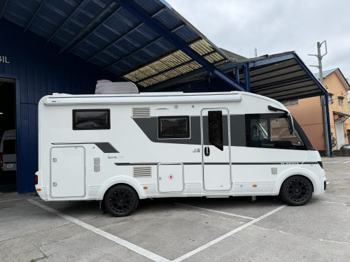ADRIA SONIC AXESS 600 SL 希少な7mサイズ!右ハンドルのSONICですの他画像2枚目