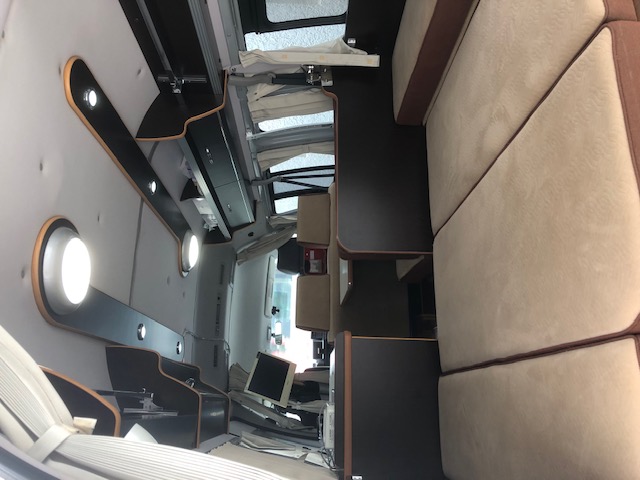 カスタムセレクト ロードセレクトSL　4WD 荷物どっさり載せられるこのクラス最大級の実用性のある車両ですの画像