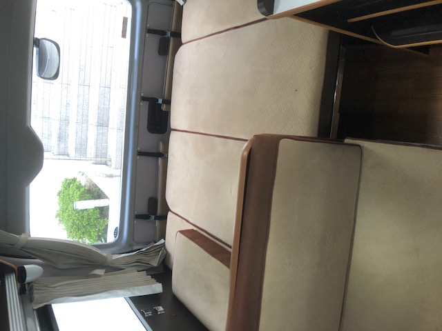 カスタムセレクト ロードセレクトSL　4WD 荷物どっさり載せられるこのクラス最大級の実用性のある車両ですの画像