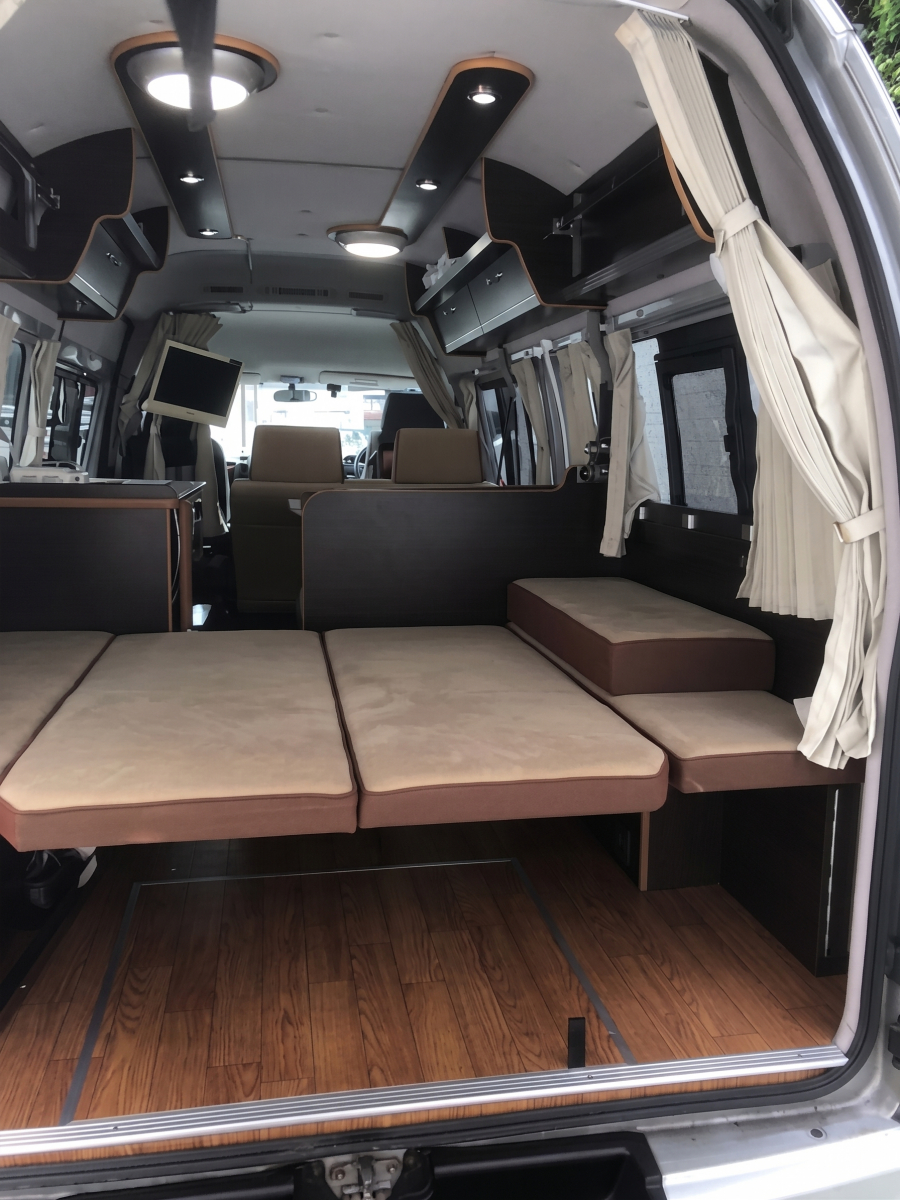 カスタムセレクト ロードセレクトSL　4WD 荷物どっさり載せられるこのクラス最大級の実用性のある車両ですの画像