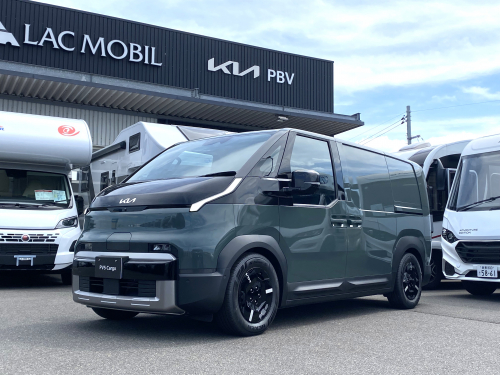 PV5 C カーゴ キャンパー特装<br>この広さ、使い方は無限大。あなたなら、どう遊ぶ?