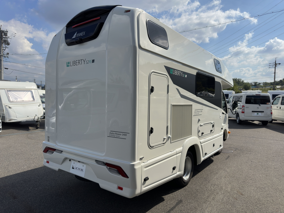 アネックス LIBERTY 52RE i_Extra Power2400 リヤエントランスでダイネットは広々と使えるモデル!ExtraPower2400の画像