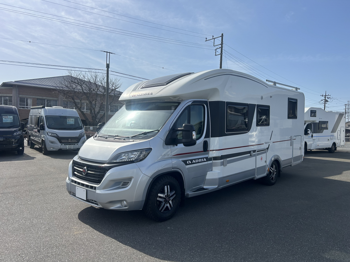 ADRIA MATRIX PLUS 670 SC  低走行中古車　コーティング済の画像