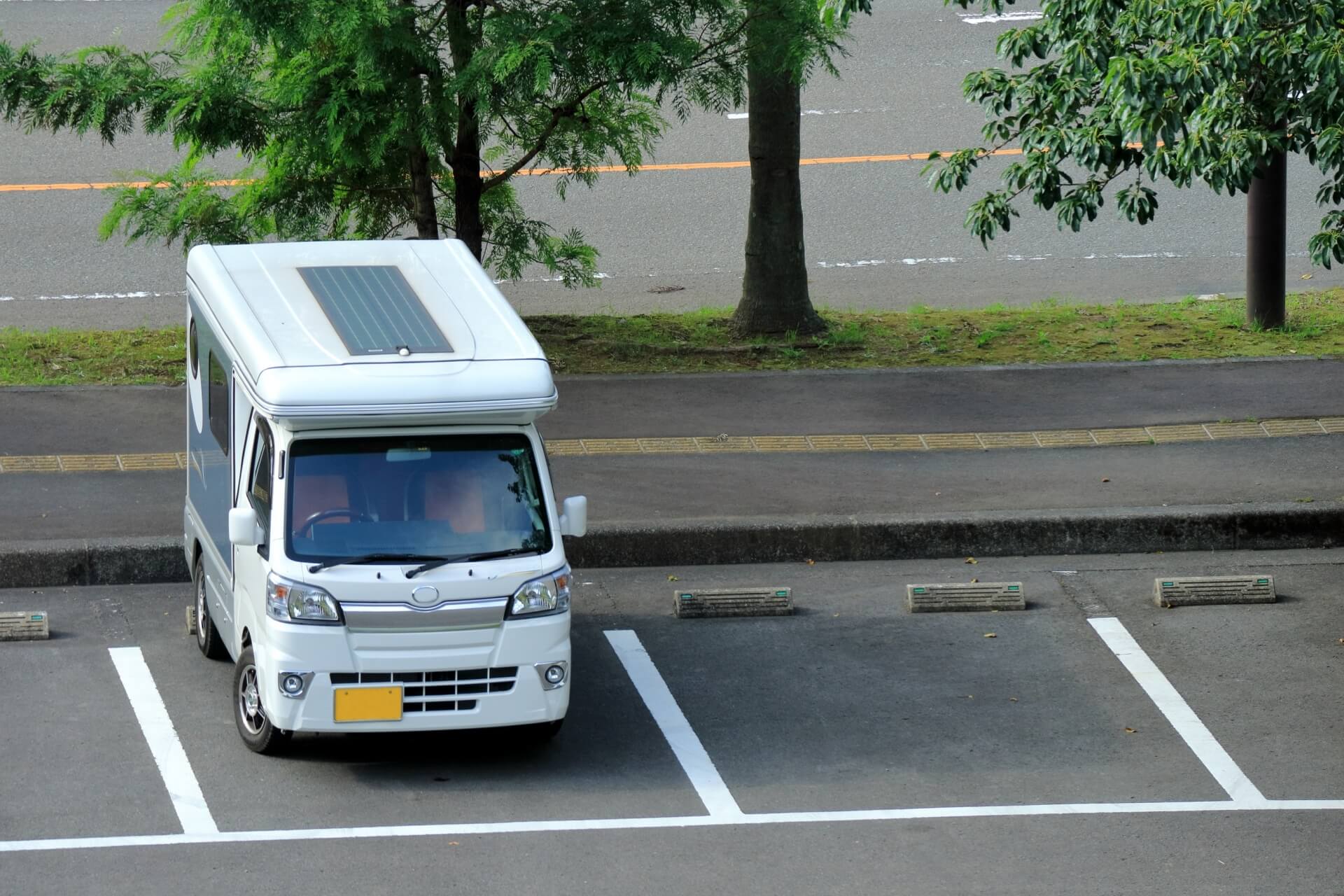 軽自動車のキャンピングカーは運転しやすい&経済的で大人気
