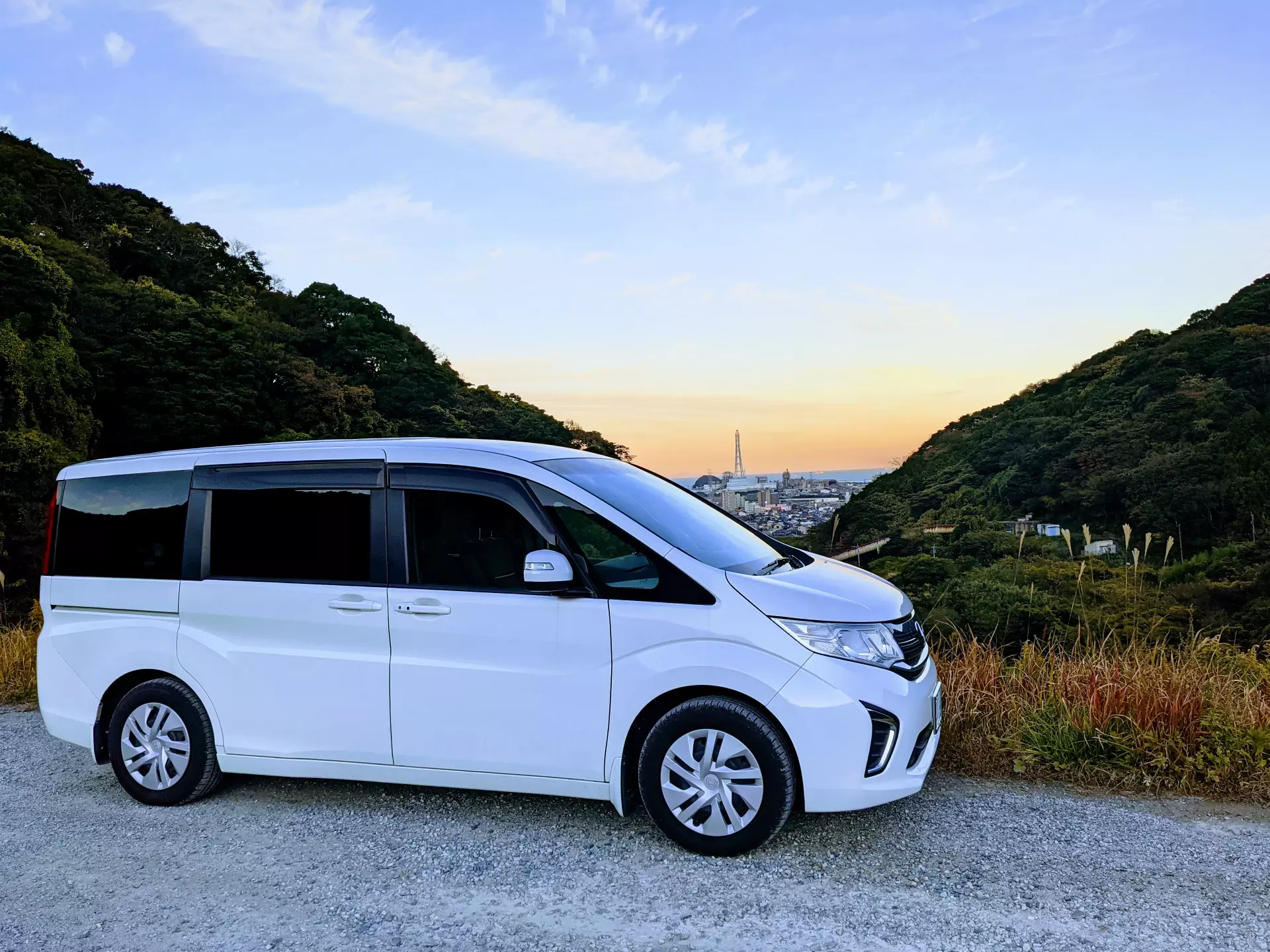 ライトキャンパーとは?