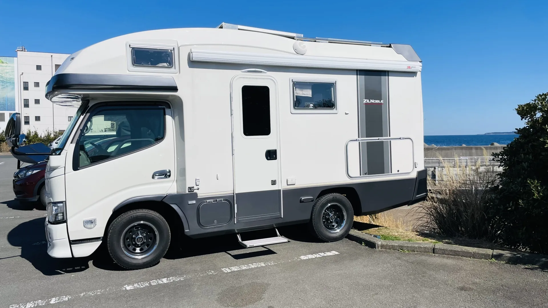 キャンピングカーは何年乗れる?中古車選びのポイントや注意点について解説